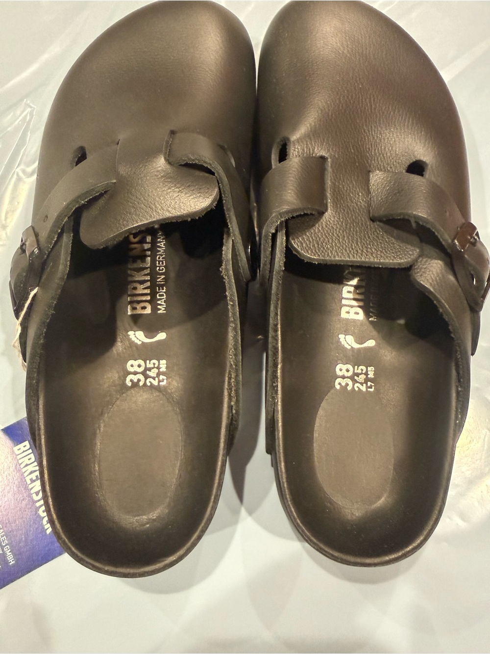 Birkenstock Boston Clogs in Black Leather